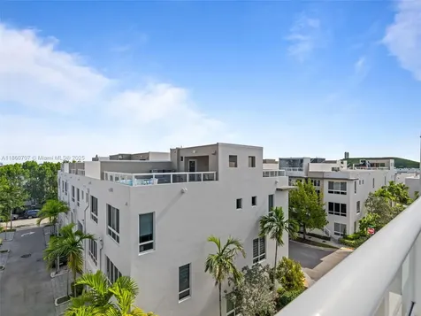 10509 NW 66th Street Doral FL 33178