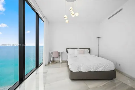18555 Collins Avenue Sunny Isles Beach FL 33160