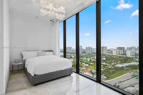 18555 Collins Avenue Sunny Isles Beach FL 33160