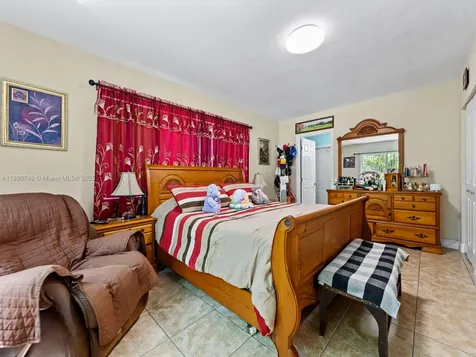 545 NW 10th Street Homestead FL 33030