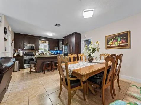 545 NW 10th Street Homestead FL 33030