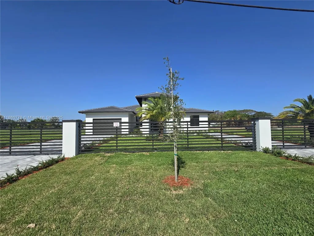 23840 SW 209th Place Homestead FL 33031