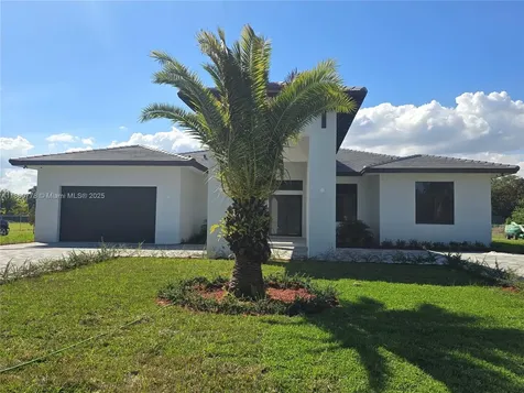 23840 SW 209th Place Homestead FL 33031