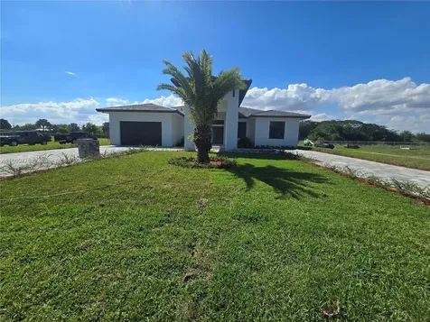 23840 SW 209th Place Homestead FL 33031