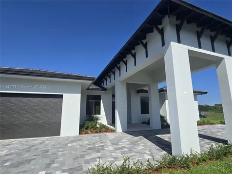 23840 SW 209th Place Homestead FL 33031