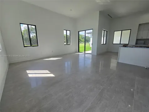23840 SW 209th Place Homestead FL 33031