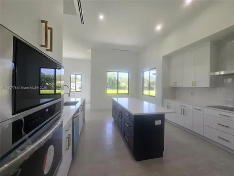 23840 SW 209th Place Homestead FL 33031