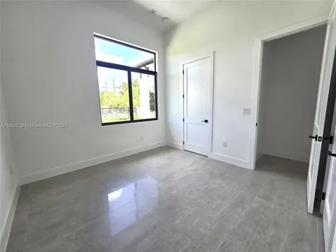 23840 SW 209th Place Homestead FL 33031
