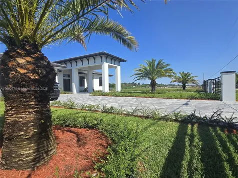 23840 SW 209th Place Homestead FL 33031