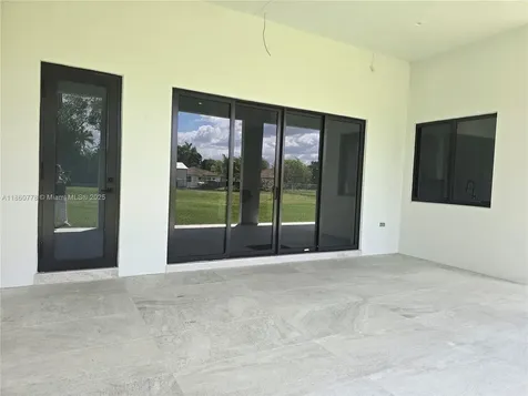 23840 SW 209th Place Homestead FL 33031