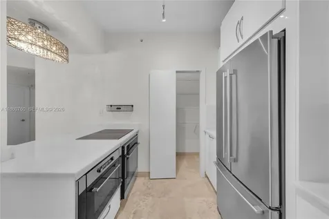 1 Century Lane Miami Beach FL 33139