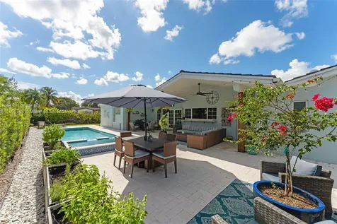 8725 SW 83rd Street Miami FL 33173