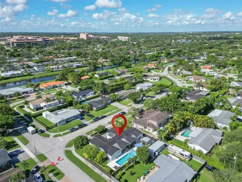 8725 SW 83rd Street Miami FL 33173