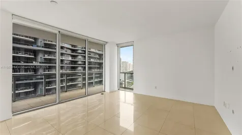 1050 Brickell Avenue Miami FL 33131