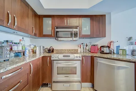 19900 E Country Club Drive Aventura FL 33180