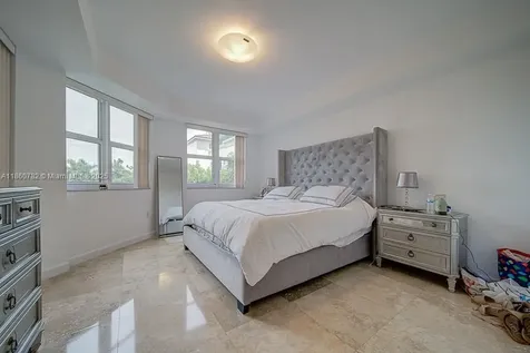 19900 E Country Club Drive Aventura FL 33180