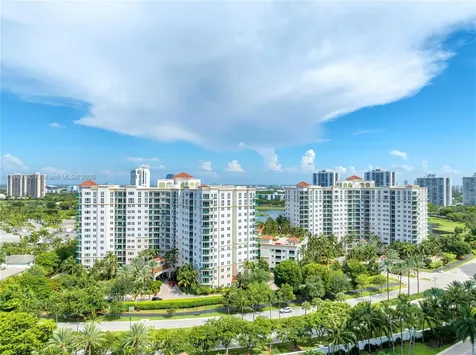 19900 E Country Club Drive Aventura FL 33180