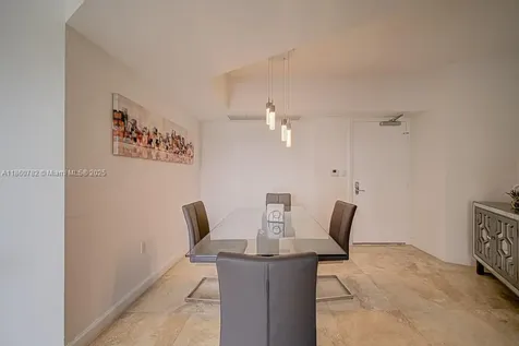 19900 E Country Club Drive Aventura FL 33180