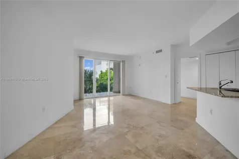 19900 E Country Club Drive Aventura FL 33180