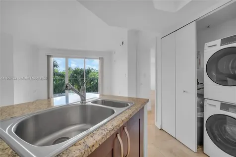 19900 E Country Club Drive Aventura FL 33180
