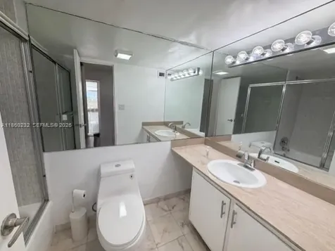 150 SE 25th Road Miami FL 33129