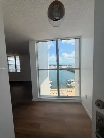 150 SE 25th Road Miami FL 33129