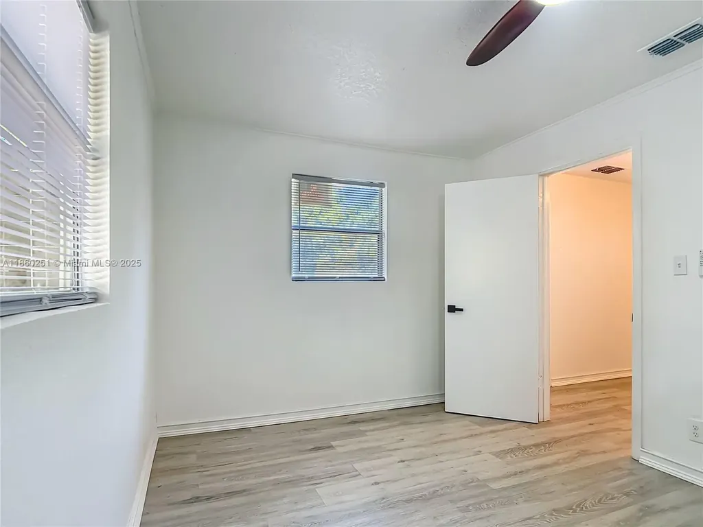 8781 S Lakeshore Drive Floral City Other City - In The State Of Florida FL 34436