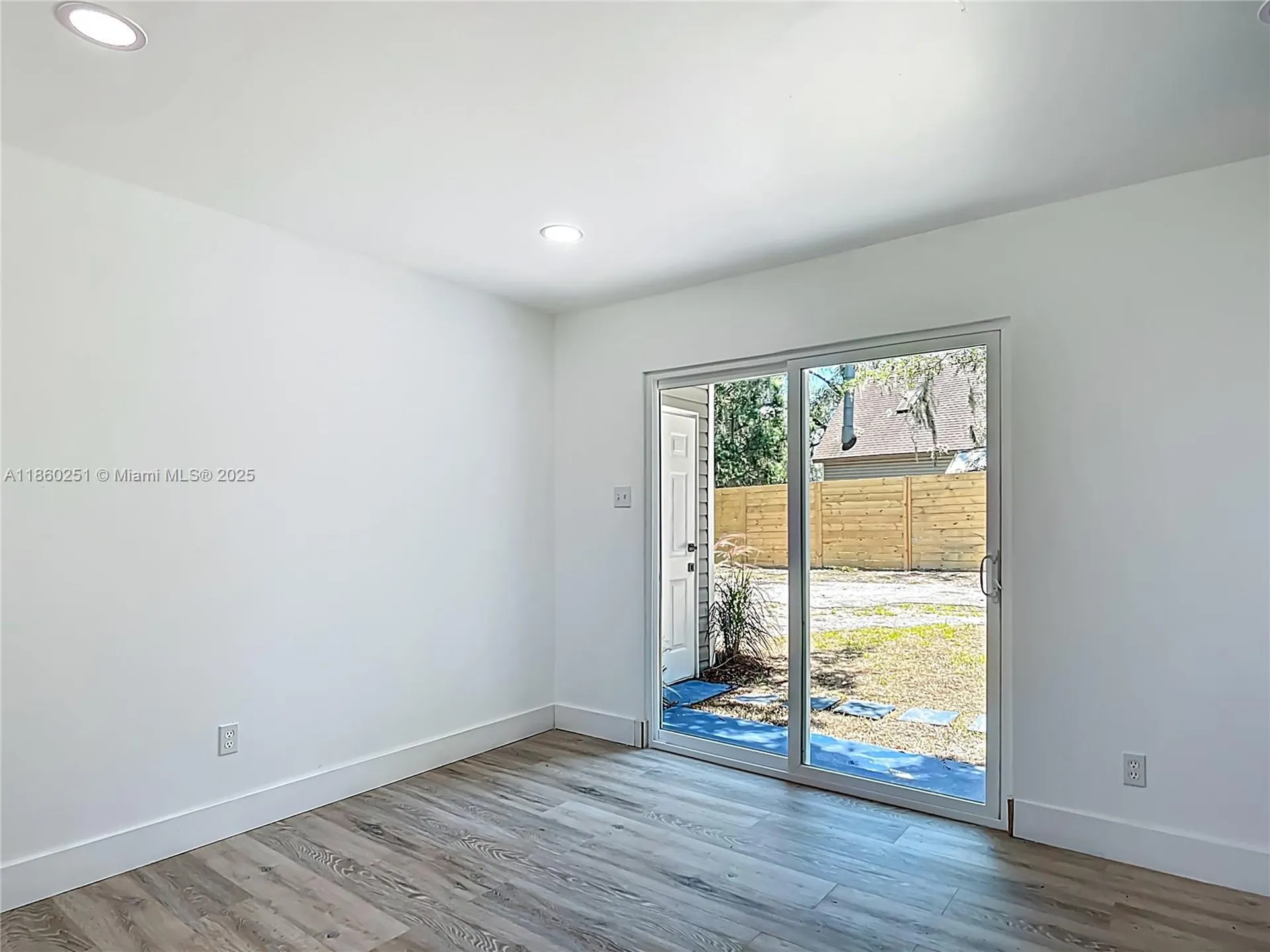 8781 S Lakeshore Drive Floral City Other City - In The State Of Florida FL 34436