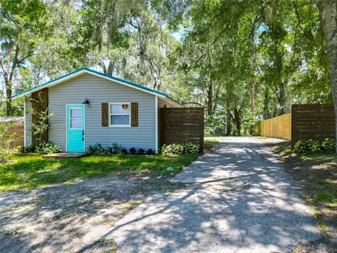 8781 S Lakeshore Drive Floral City Other City - In The State Of Florida FL 34436