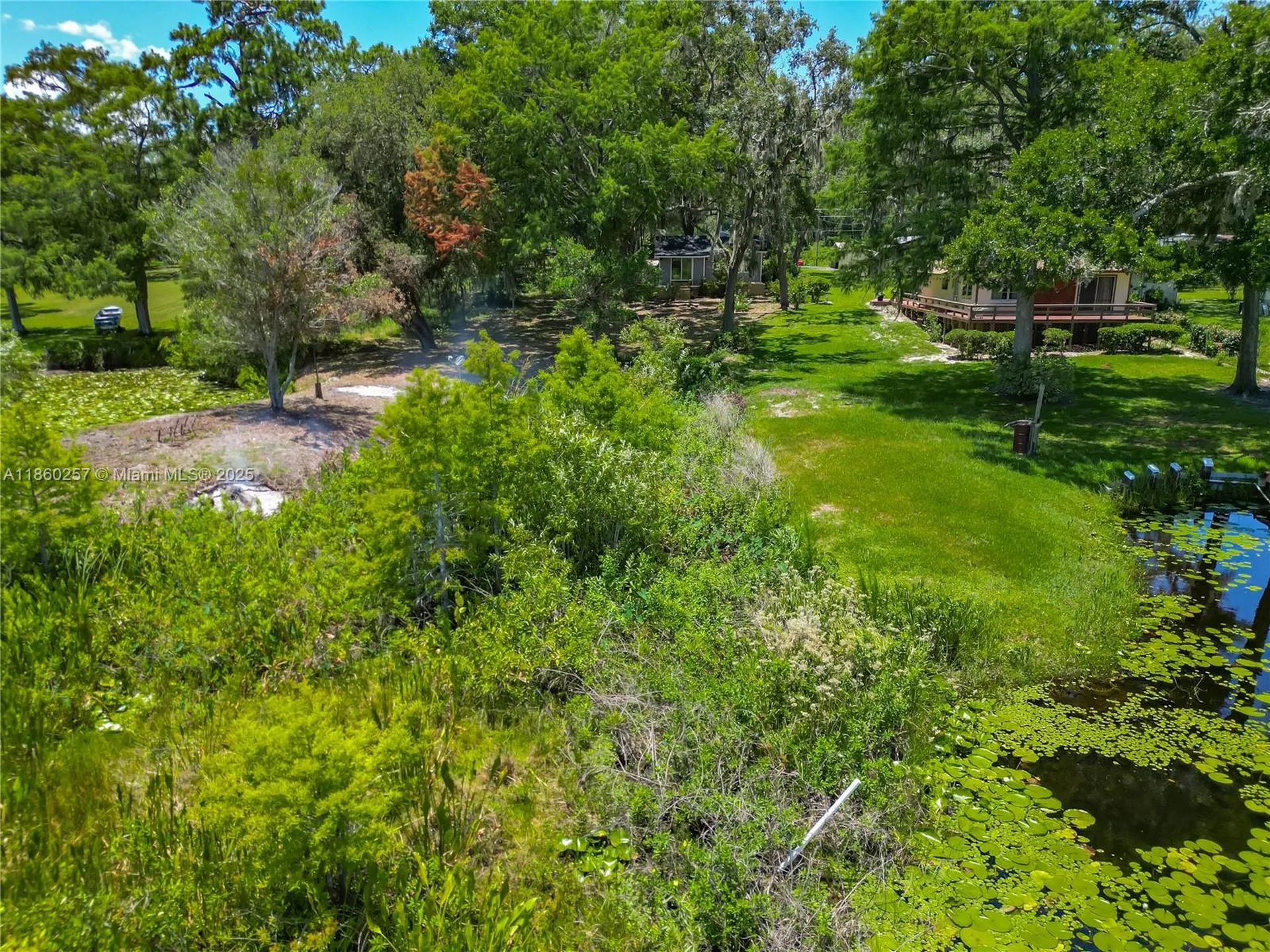8781 S Lakeshore Drive Floral City Other City - In The State Of Florida FL 34436