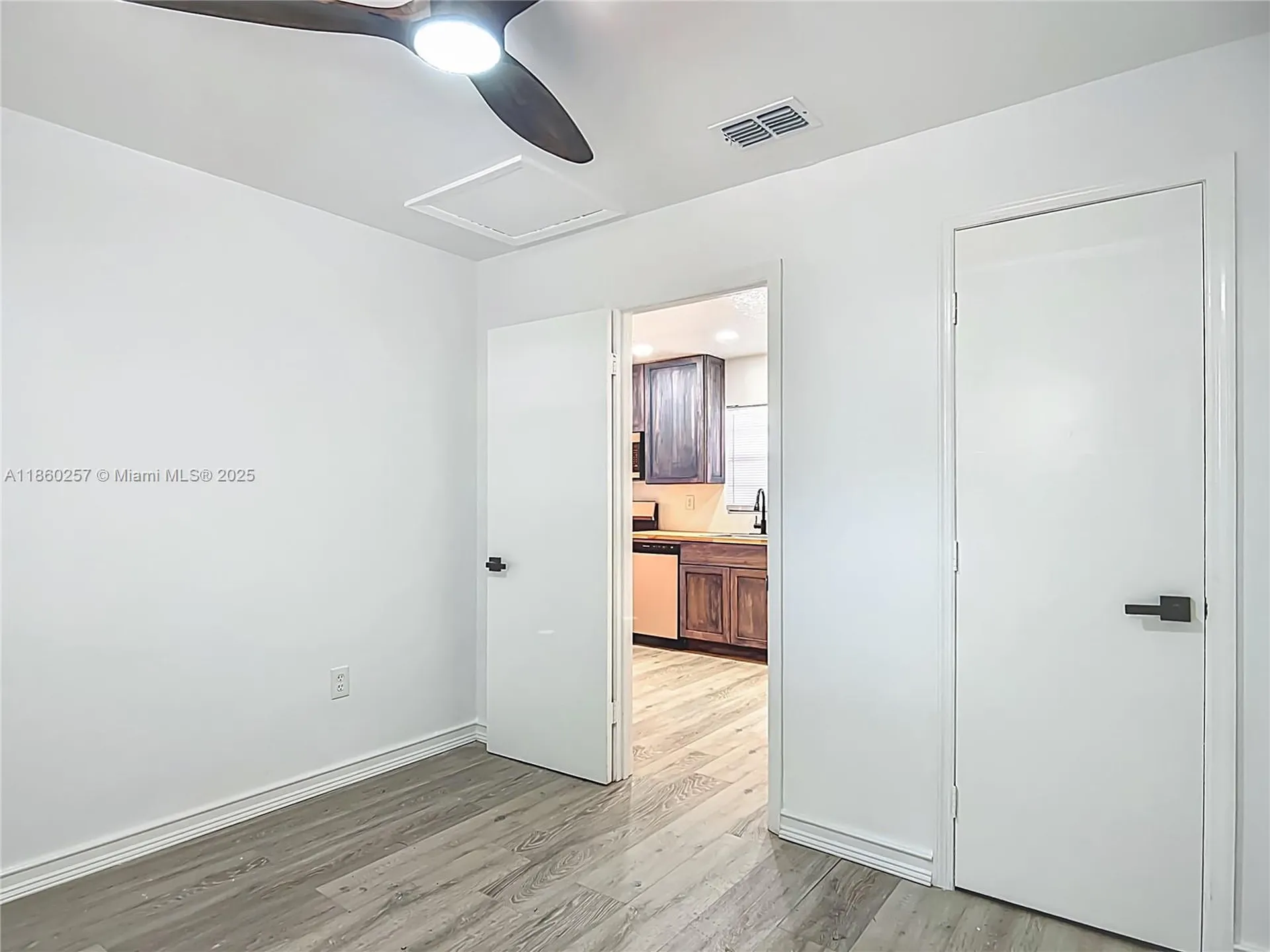 8781 S Lakeshore Drive Floral City Other City - In The State Of Florida FL 34436