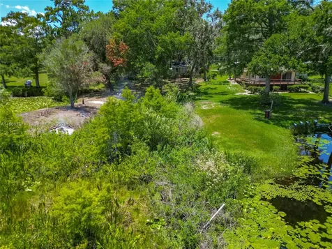 8781 S Lakeshore Drive Floral City Other City - In The State Of Florida FL 34436