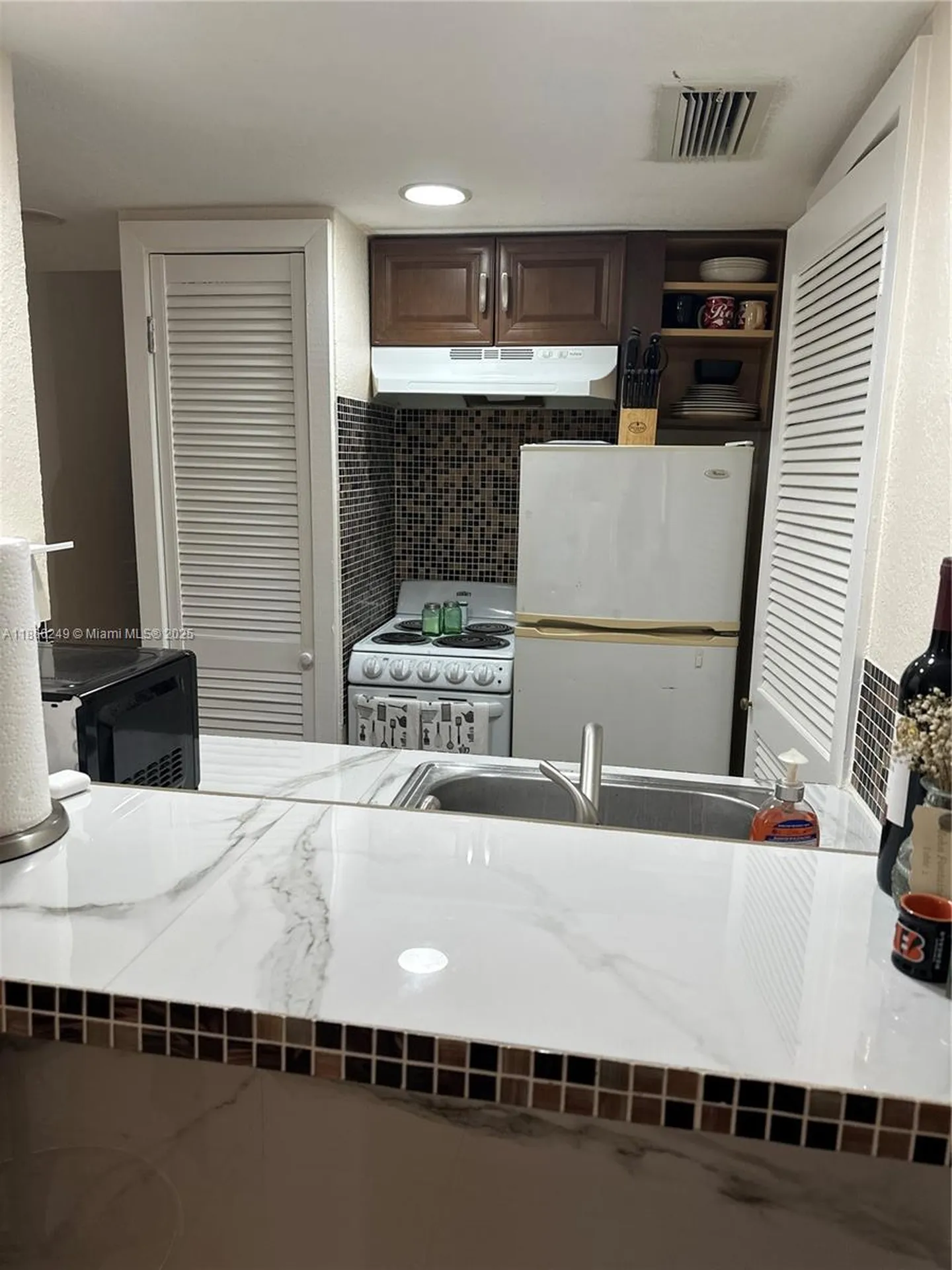 2313 NE 2nd Street Pompano Beach FL 33062