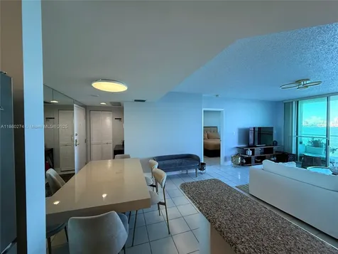 800 Claughton Island Drive Miami FL 33131
