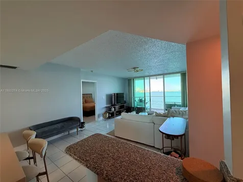 800 Claughton Island Drive Miami FL 33131