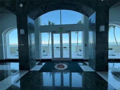 800 Claughton Island Drive Miami FL 33131