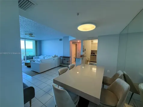 800 Claughton Island Drive Miami FL 33131
