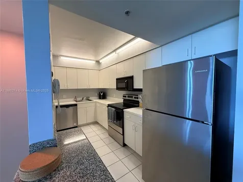 800 Claughton Island Drive Miami FL 33131