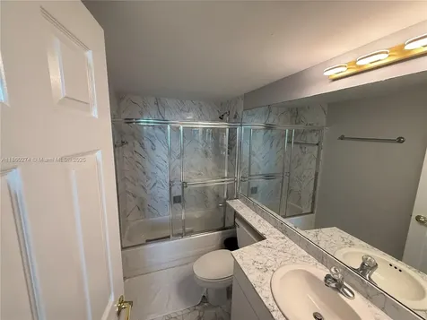 800 Claughton Island Drive Miami FL 33131