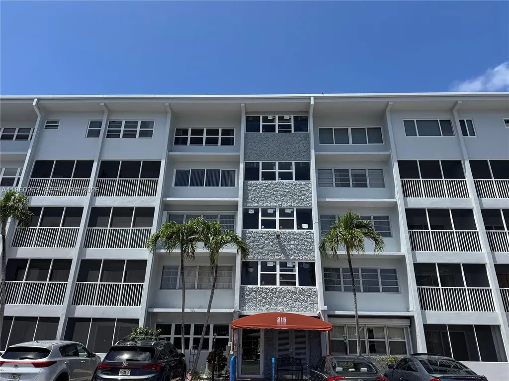 215 SE 3rd Avenue Hallandale Beach FL 33009