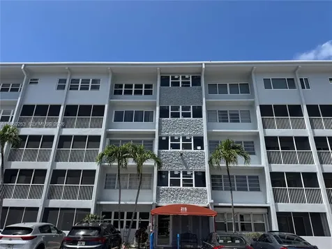 215 SE 3rd Avenue Hallandale Beach FL 33009