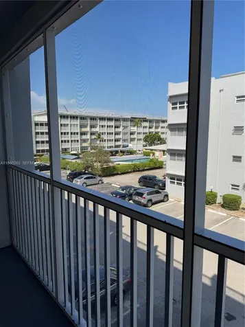 215 SE 3rd Avenue Hallandale Beach FL 33009
