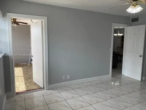215 SE 3rd Avenue Hallandale Beach FL 33009