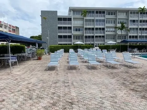 215 SE 3rd Avenue Hallandale Beach FL 33009