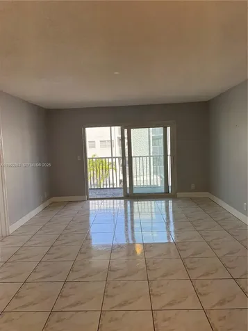 215 SE 3rd Avenue Hallandale Beach FL 33009