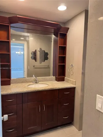 215 SE 3rd Avenue Hallandale Beach FL 33009