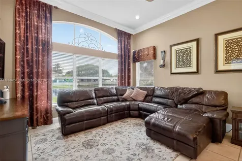 18840 NW 23rd Place Pembroke Pines FL 33029