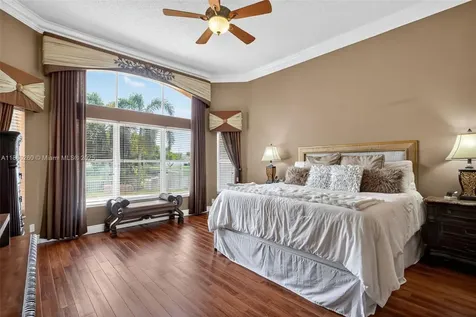 18840 NW 23rd Place Pembroke Pines FL 33029