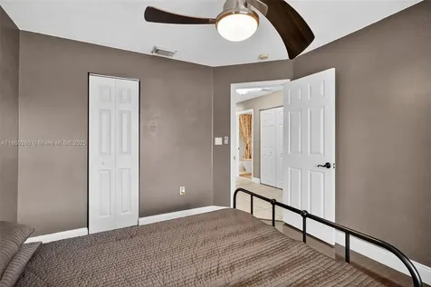 18840 NW 23rd Place Pembroke Pines FL 33029