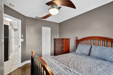 18840 NW 23rd Place Pembroke Pines FL 33029